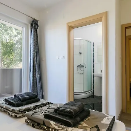 Lux Trogir