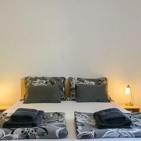 Apartament Lux *