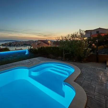Lux Apartament Trogir