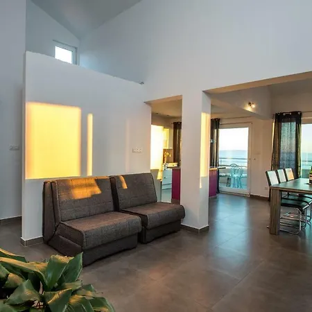 Apartament Lux